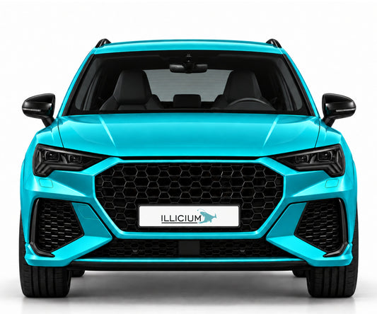 Audi RSQ3 F3 – Frontansicht in Türkis Metallic mit ILLICIUM-Kennzeichen