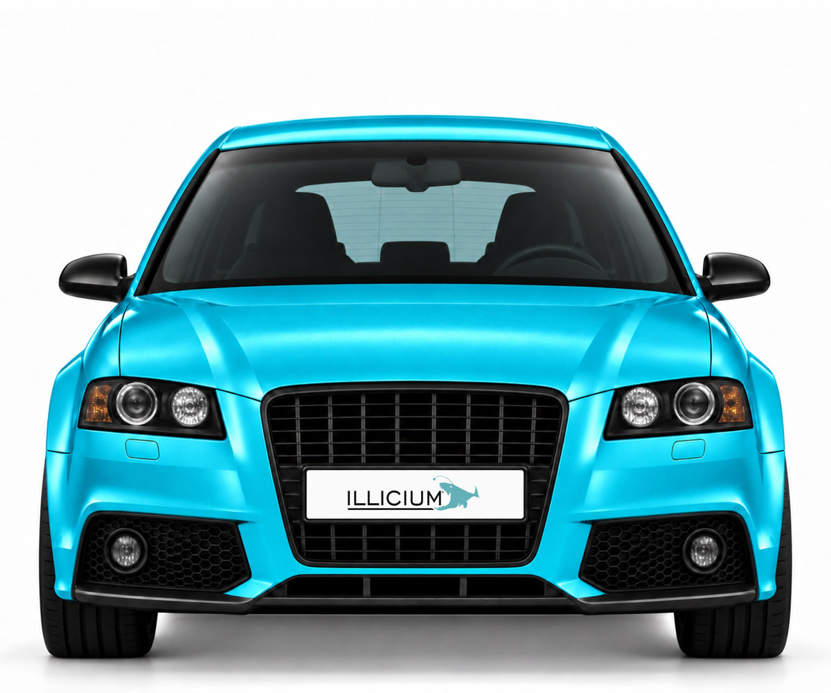 Audi S3 8P vor Facelift mit Singleframe-Grill – Frontansicht in Türkis Metallic mit ILLICIUM-Kennzeichen