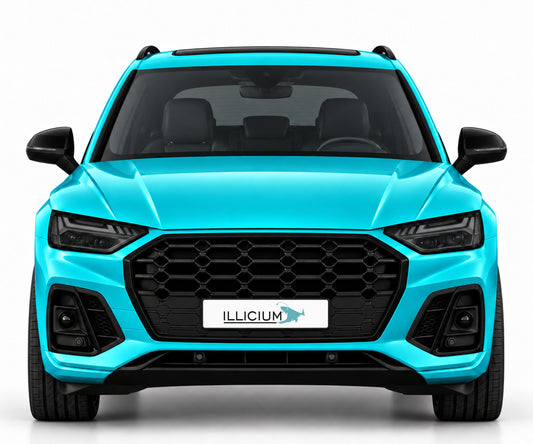 Audi SQ5 FY – Frontansicht in Türkis Metallic mit ILLICIUM-Kennzeichen