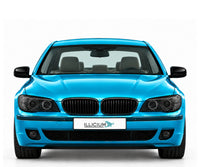 BMW E65 / E66 / E67 · LCI – 750i E65 LCI Shadow Line 2005, Frontansicht in Türkis Metallic mit schwarzen Anbauteilen und ILLICIUM-Kennzeichen