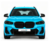 BMW X3 G01 · Facelift M40i – Frontansicht in Türkis Metallic, schwarze Anbauteile, dunkle ausgeschaltete Scheinwerfer und Original-ILLICIUM-Kennzeichen
