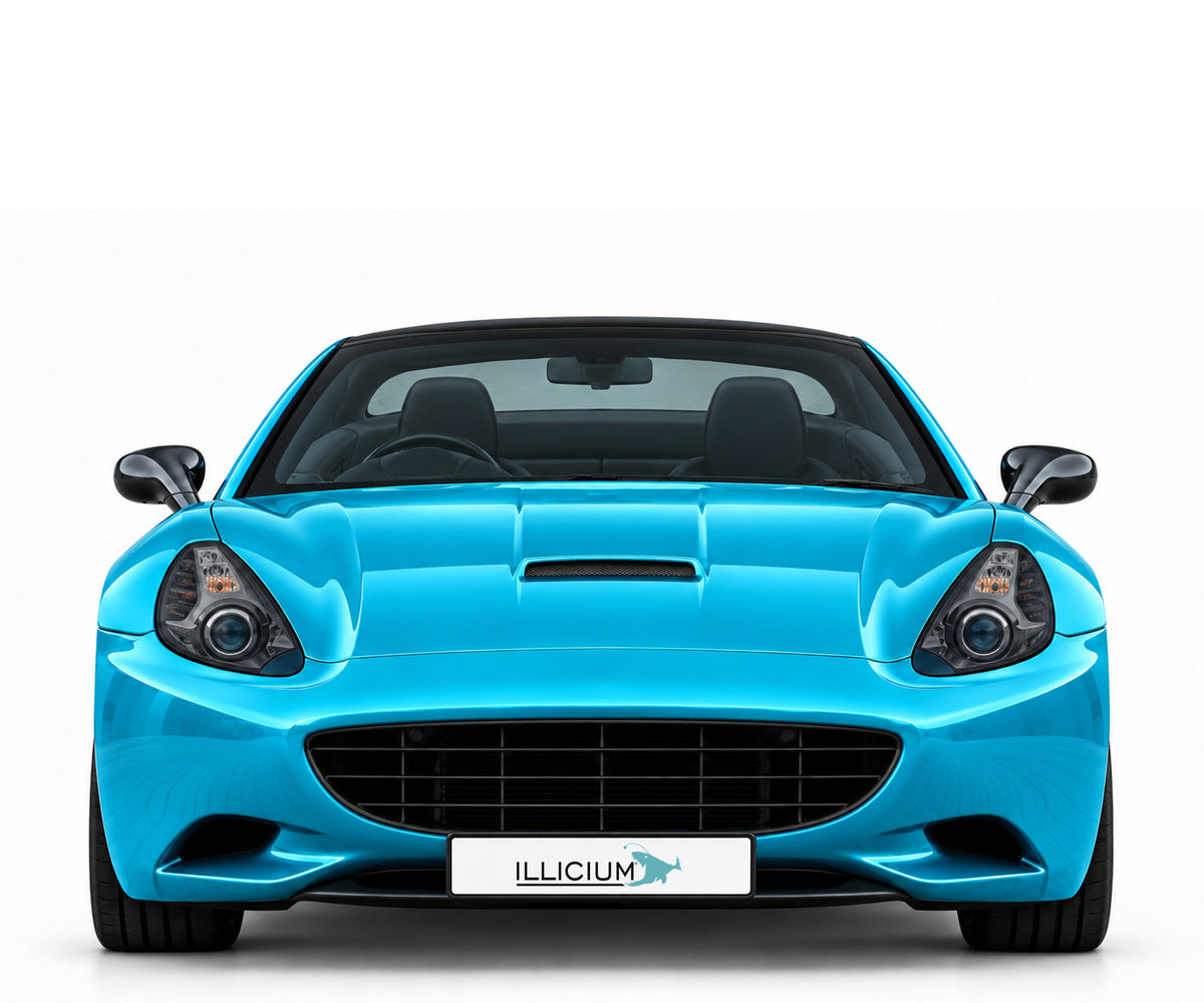 Ferrari California 30 – Frontansicht in Türkis Metallic mit Original-ILLICIUM-Kennzeichen; Produktillustration