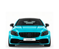 C205/A205 · C63 S · Facelift – Fahrzeugillustration in Türkis Metallic, schwarze Anbauteile, neutrale Emblemform und ILLICIUM-Kennzeichen