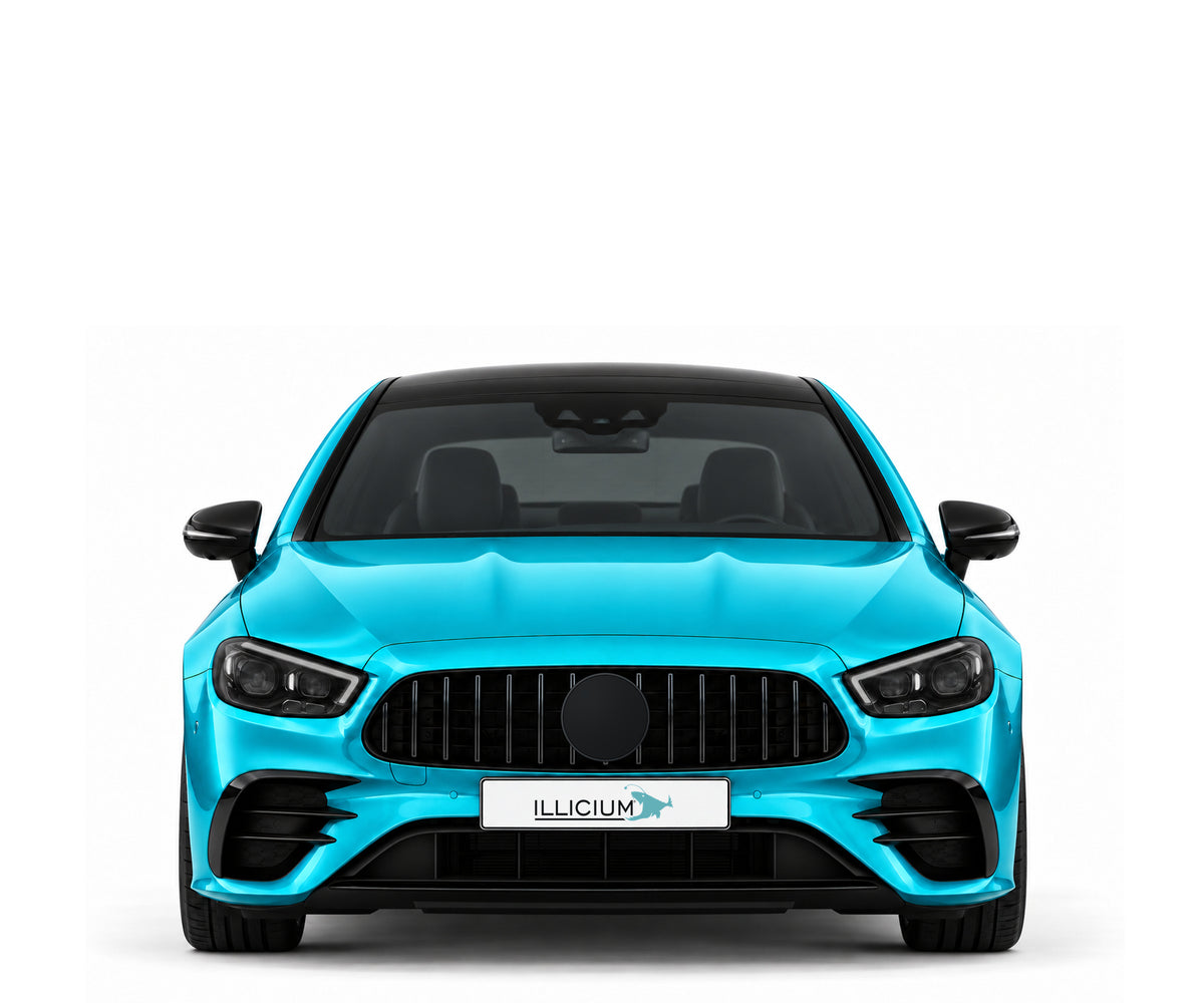 C238-FL · E53 AMG Coupé · Facelift – Fahrzeugillustration in Türkis Metallic, schwarze Anbauteile, neutrale Emblemform und ILLICIUM-Kennzeichen