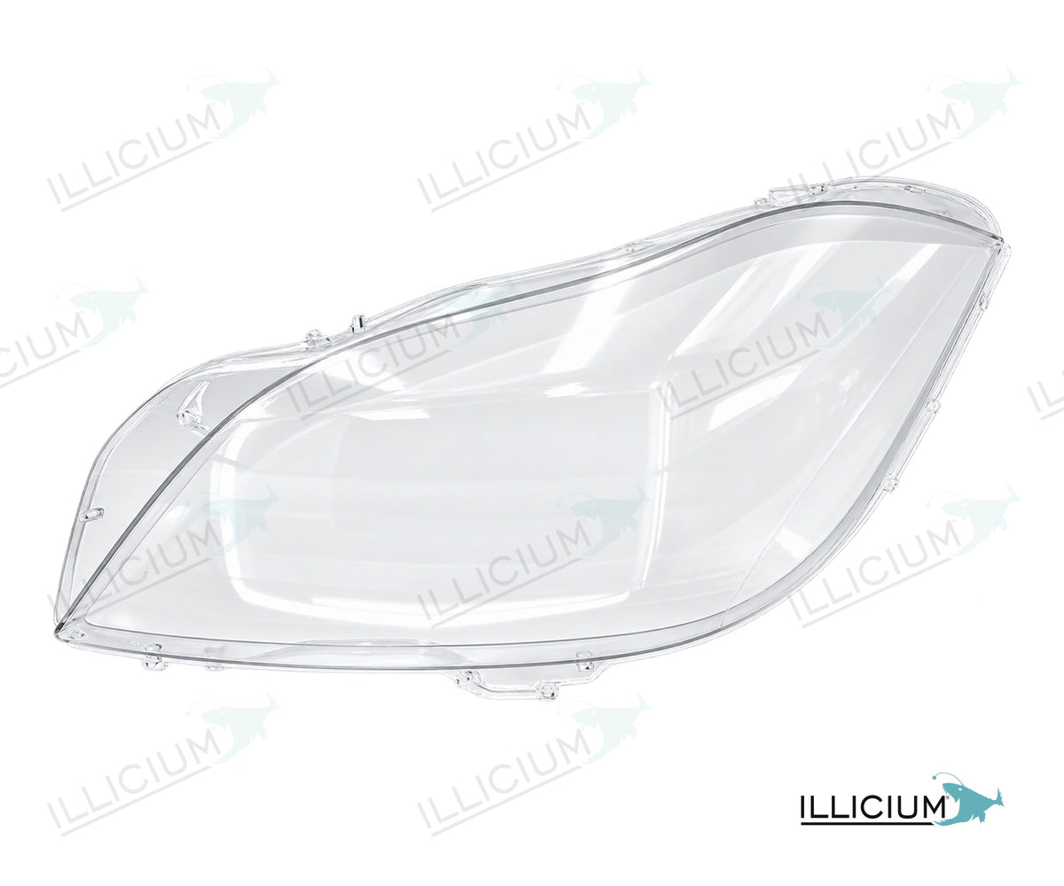 CLS C218 · Vorfacelift – Scheinwerferglas links in Fahrtrichtung, Produktillustration mit ILLICIUM-Logo
