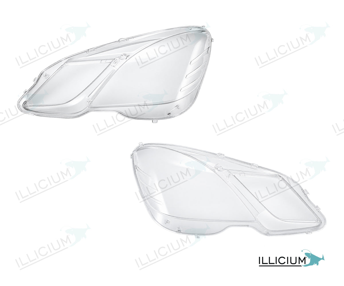 E-Klasse W212 · Vorfacelift – Scheinwerferglas Paar, links und rechts in Fahrtrichtung, Produktillustration mit ILLICIUM-Logo