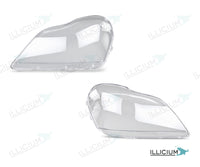 GL X164 – Scheinwerferglas Paar, links und rechts in Fahrtrichtung, Produktillustration mit ILLICIUM-Logo