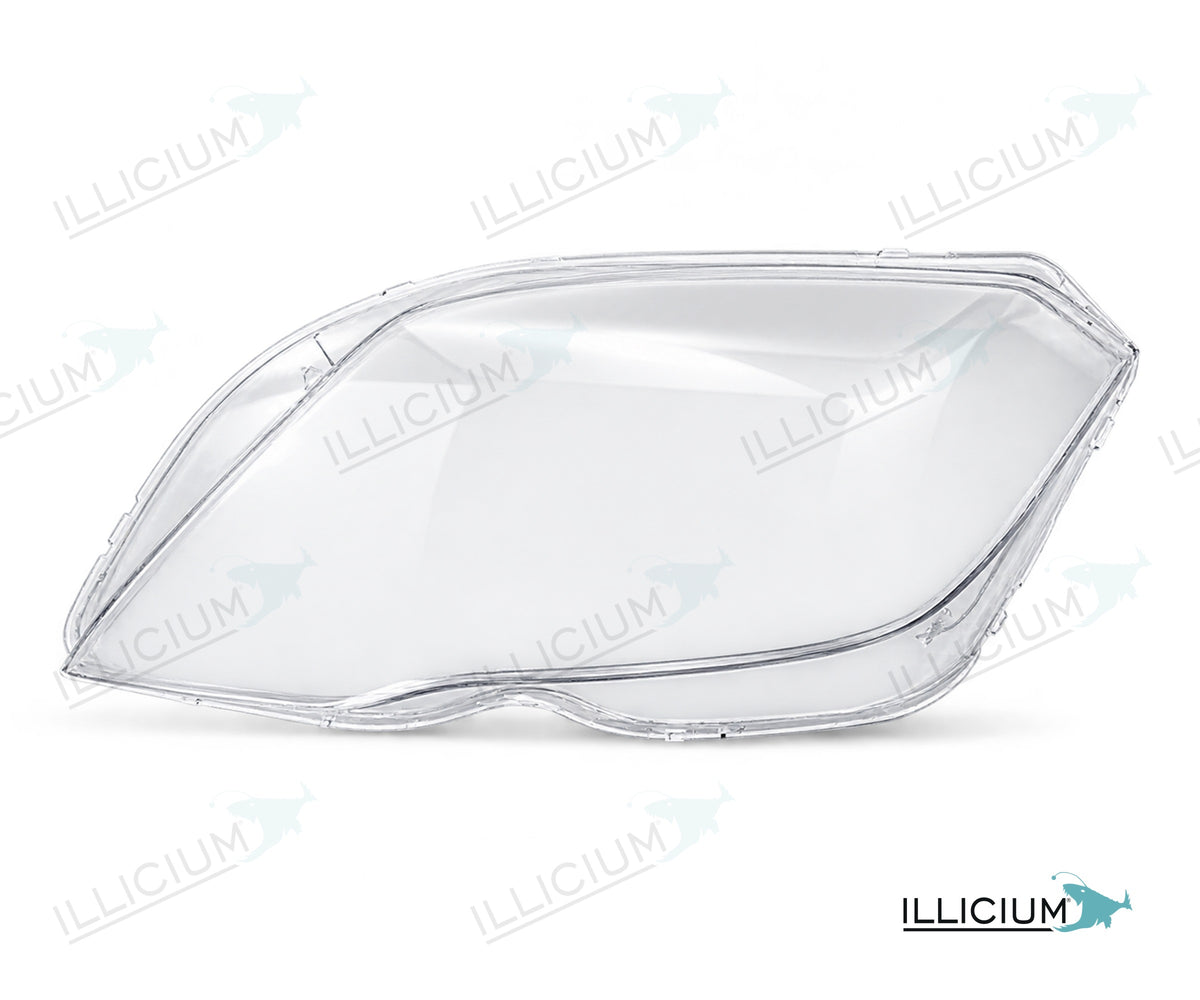GLK X204 · Facelift – Scheinwerferglas links in Fahrtrichtung, Produktillustration mit ILLICIUM-Logo