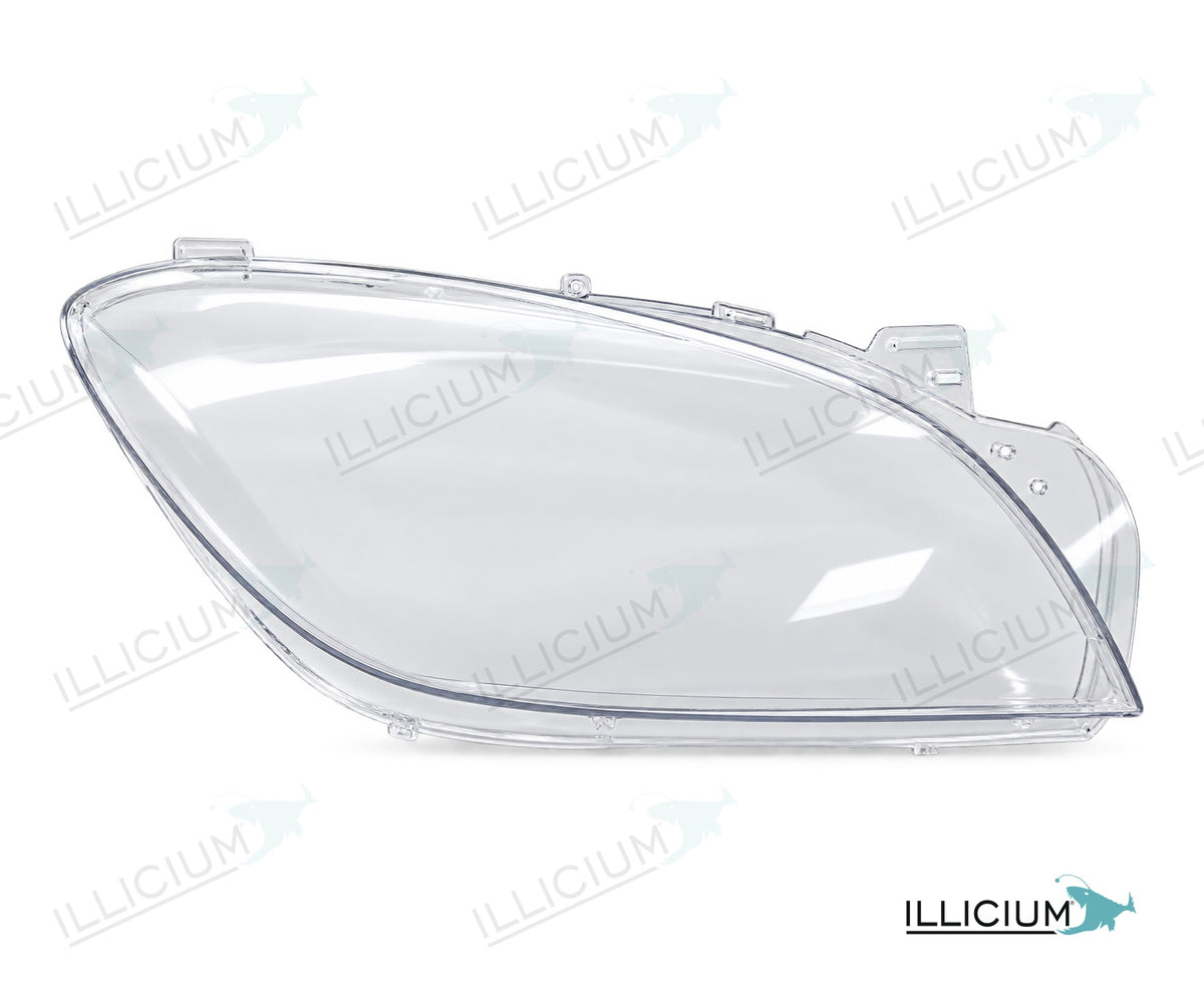 ML W166 – Scheinwerferglas rechts in Fahrtrichtung, Produktillustration mit ILLICIUM-Logo