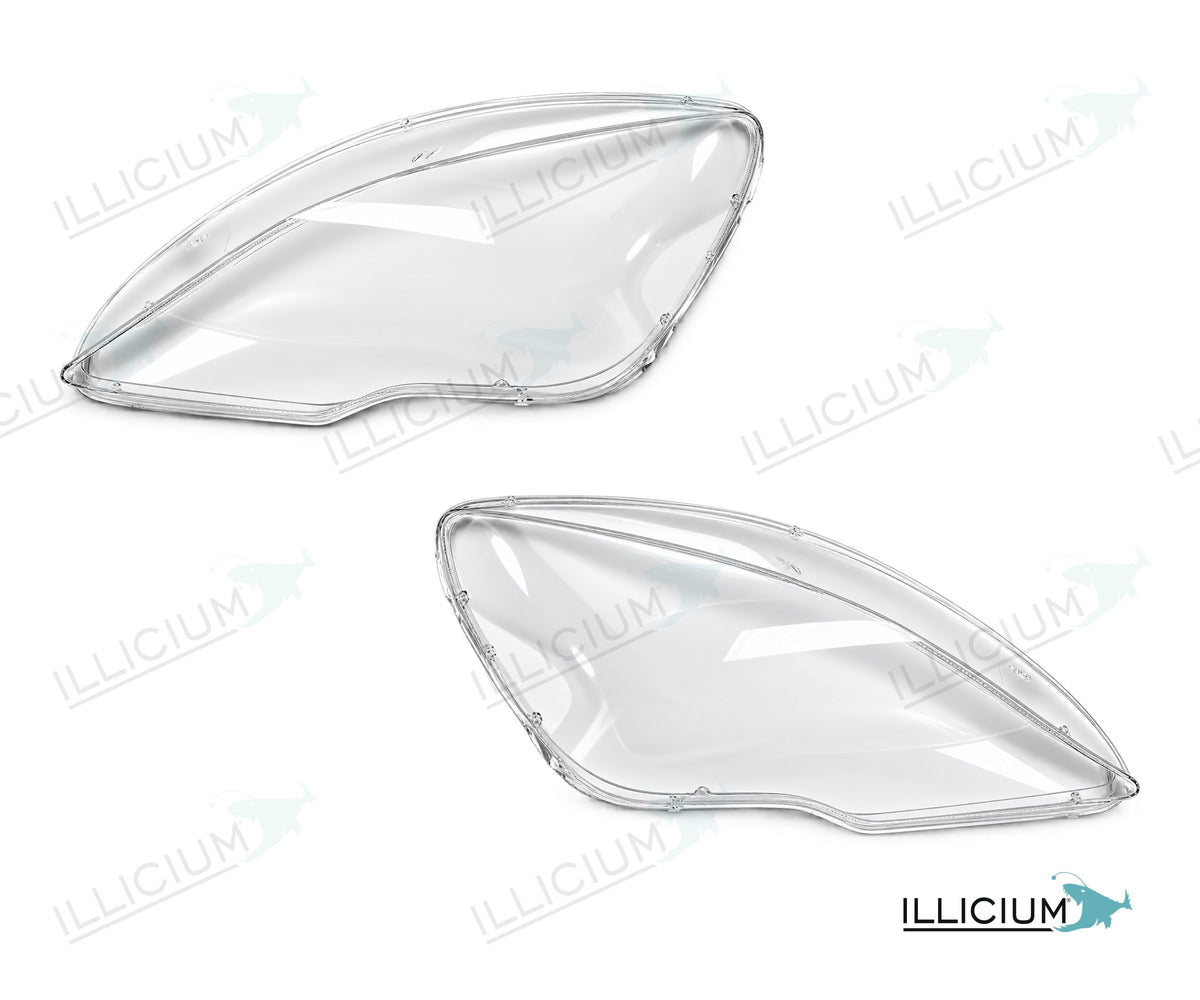 R-Klasse W251 · Facelift – Scheinwerferglas Paar, links und rechts in Fahrtrichtung, Produktillustration mit ILLICIUM-Logo