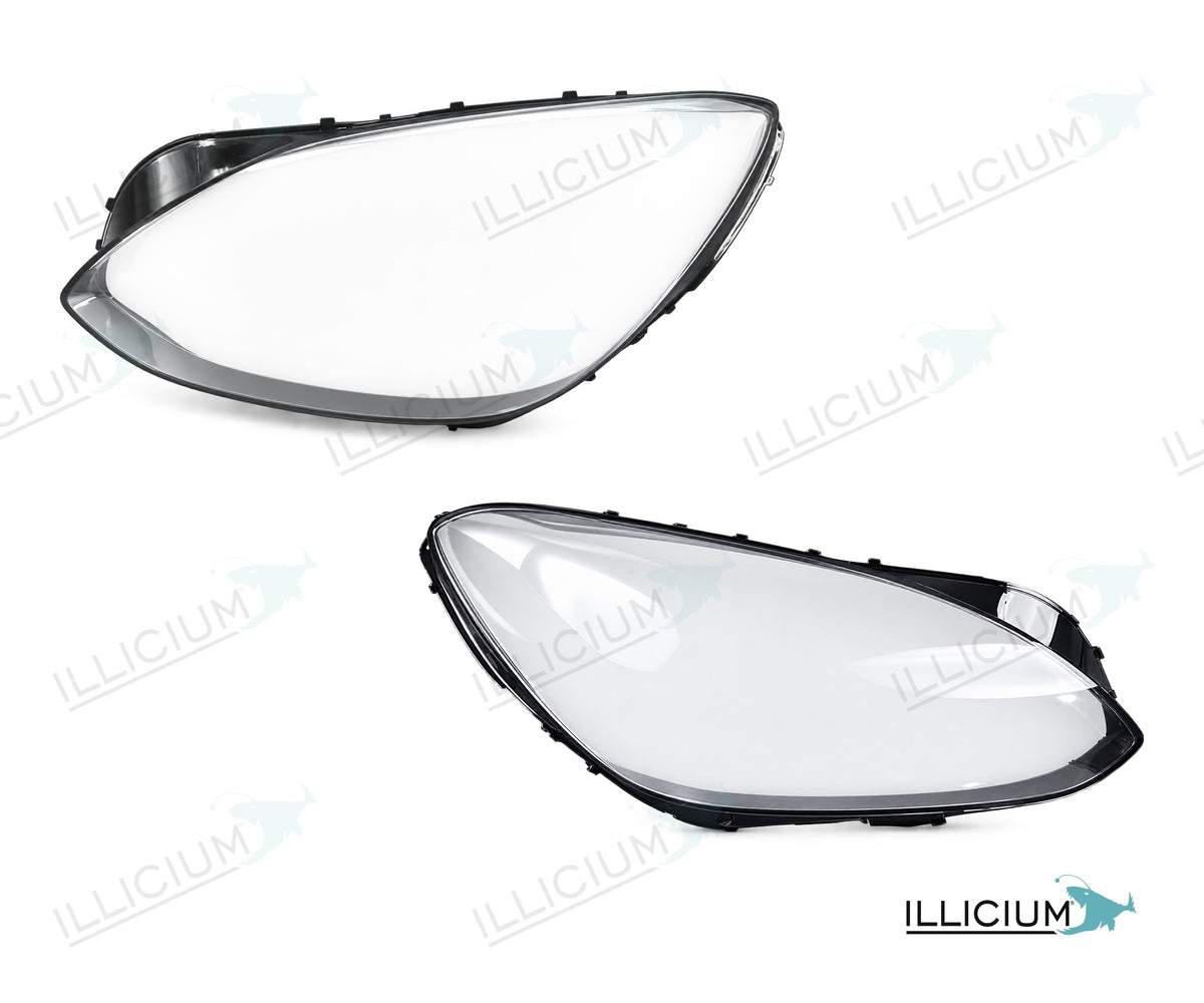 SLC R172 · konkrete Facelift-Haube – Scheinwerferglas Paar, links und rechts in Fahrtrichtung, Produktillustration mit ILLICIUM-Logo