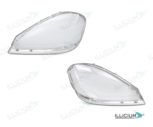 A-Klasse W169 · Händlerangabe 2009–2012 – Scheinwerferglas Paar, links und rechts in Fahrtrichtung, Produktillustration mit ILLICIUM-Logo
