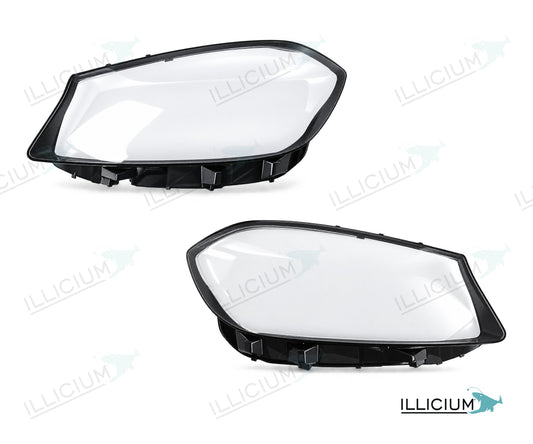 A-Klasse W176 · Facelift – Scheinwerferglas Paar, links und rechts in Fahrtrichtung, Produktillustration mit ILLICIUM-Logo