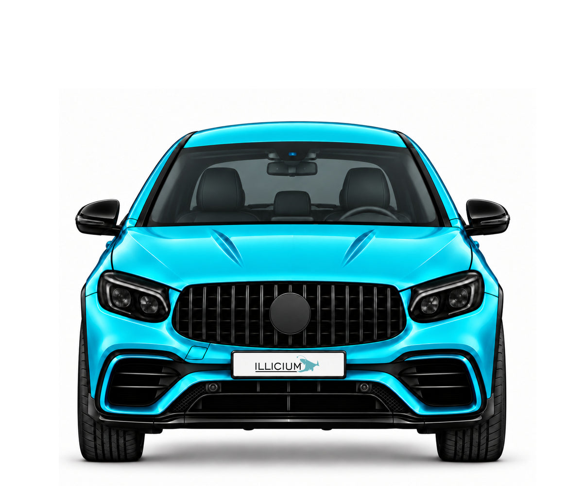GLC C253 Coupé · AMG63 S · Vorfacelift – Fahrzeugillustration in Türkis Metallic, schwarze Anbauteile, neutrale Emblemform und ILLICIUM-Kennzeichen