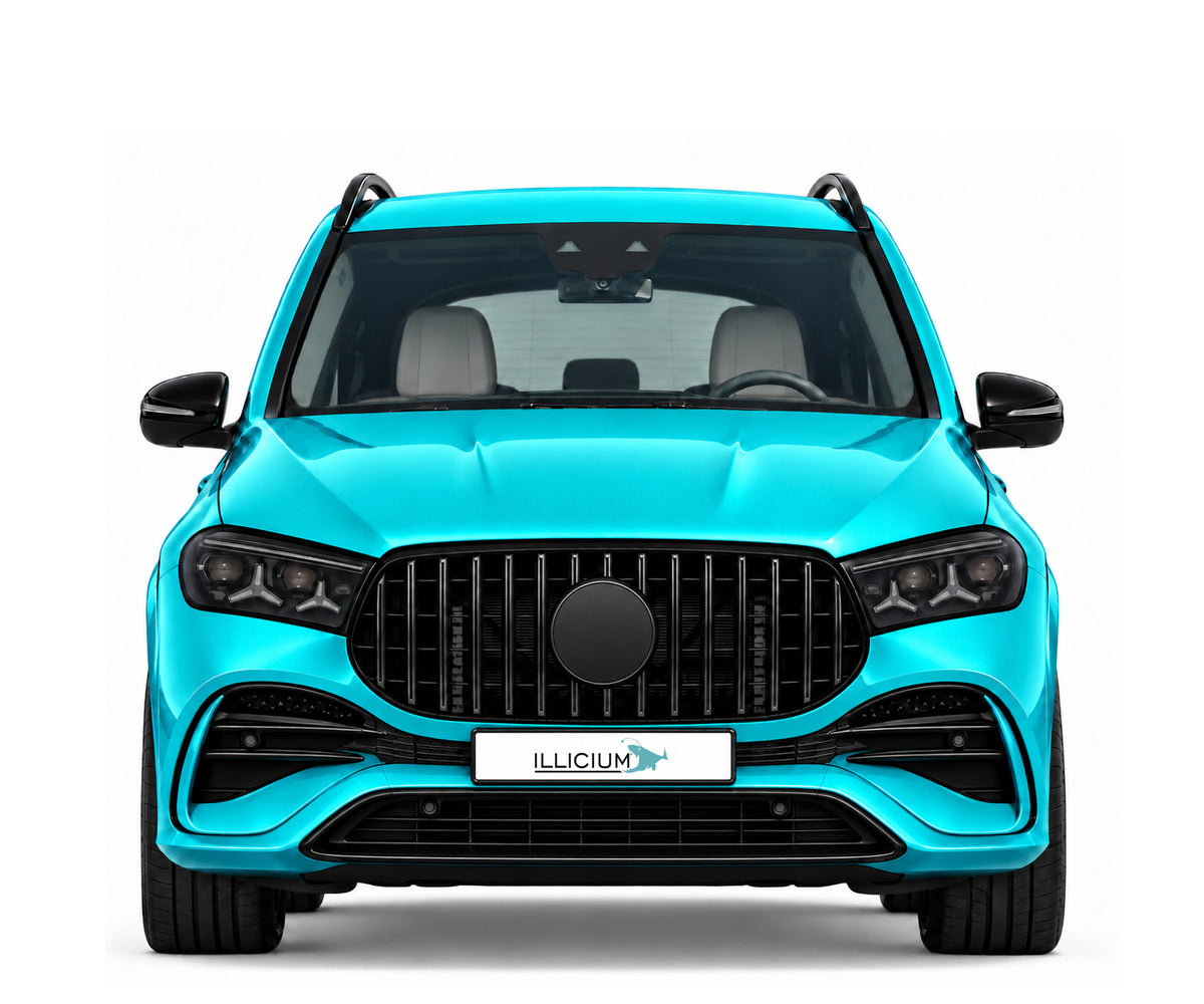 GLE V167 · AMG53 HYBRID · Facelift2026 – Fahrzeugillustration in Türkis Metallic, schwarze Anbauteile, neutrale Emblemform und ILLICIUM-Kennzeichen
