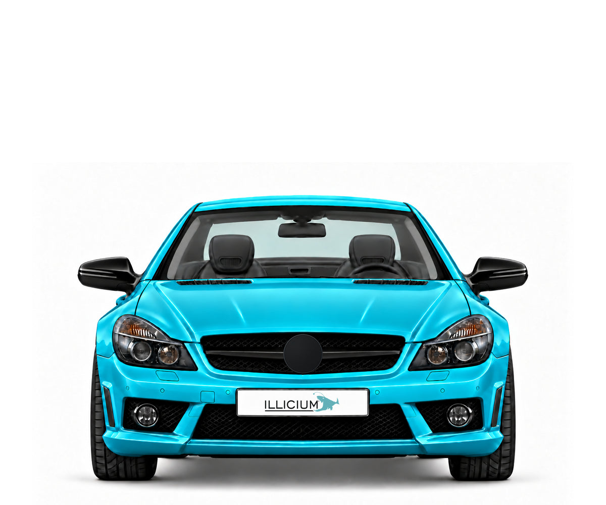 SL R230 · SL63 AMG · Facelift2008 – Fahrzeugillustration in Türkis Metallic, schwarze Anbauteile, neutrale Emblemform und ILLICIUM-Kennzeichen