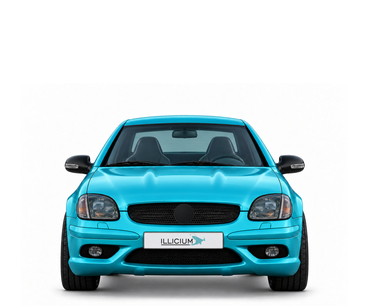 SLK R170 · SLK32 AMG · 2001–2004 – Fahrzeugillustration in Türkis Metallic, schwarze Anbauteile, neutrale Emblemform und ILLICIUM-Kennzeichen
