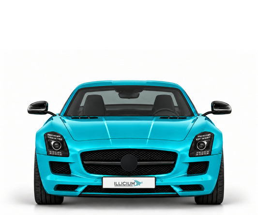 SLS AMG GT C197 · Coupé2012 · Türen geschlossen – Fahrzeugillustration in Türkis Metallic, schwarze Anbauteile, neutrale Emblemform und ILLICIUM-Kennzeichen